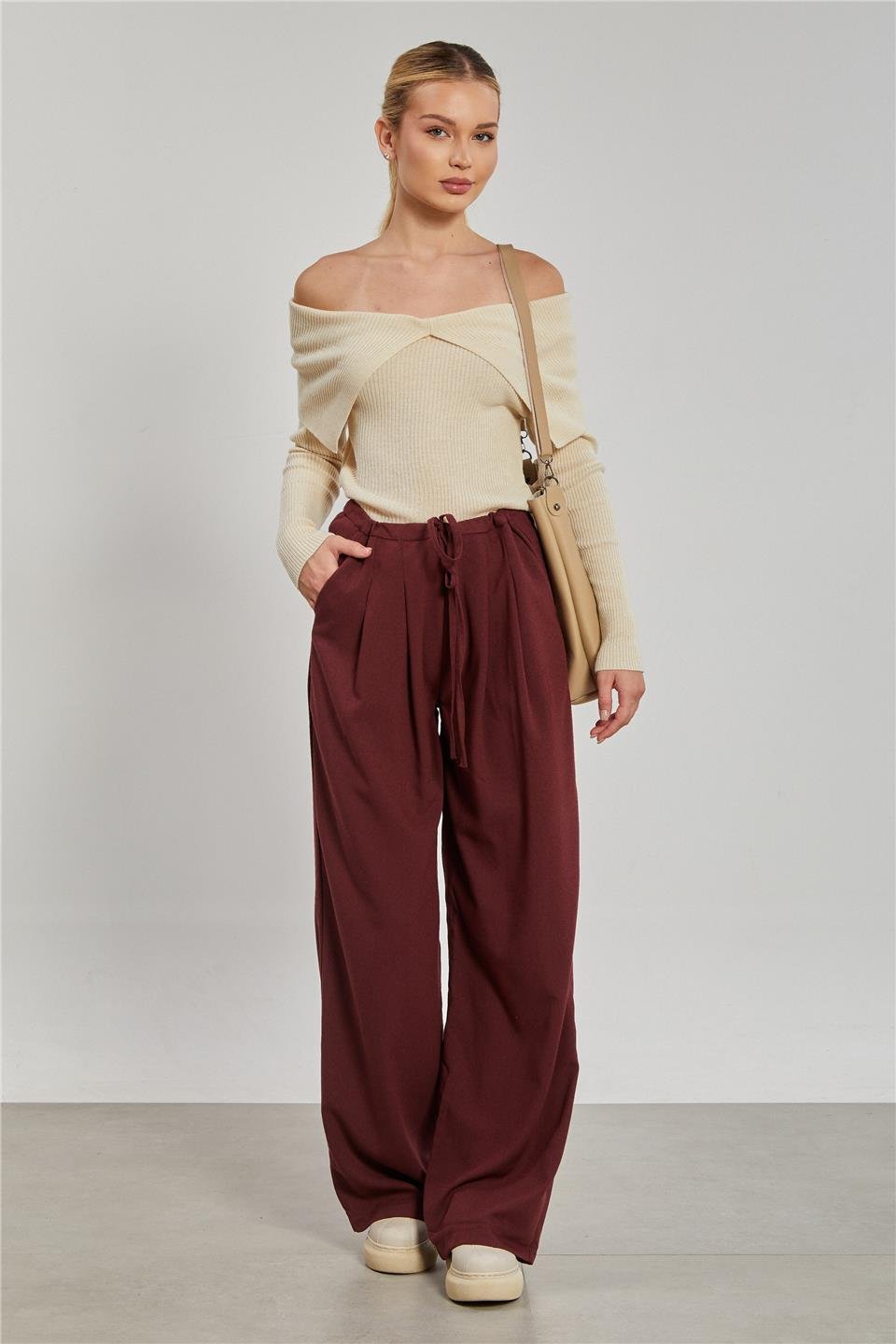 Madonna yaka triko body-6303 Taş