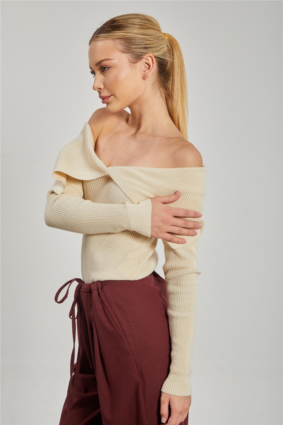 Madonna yaka triko body-6303 Taş