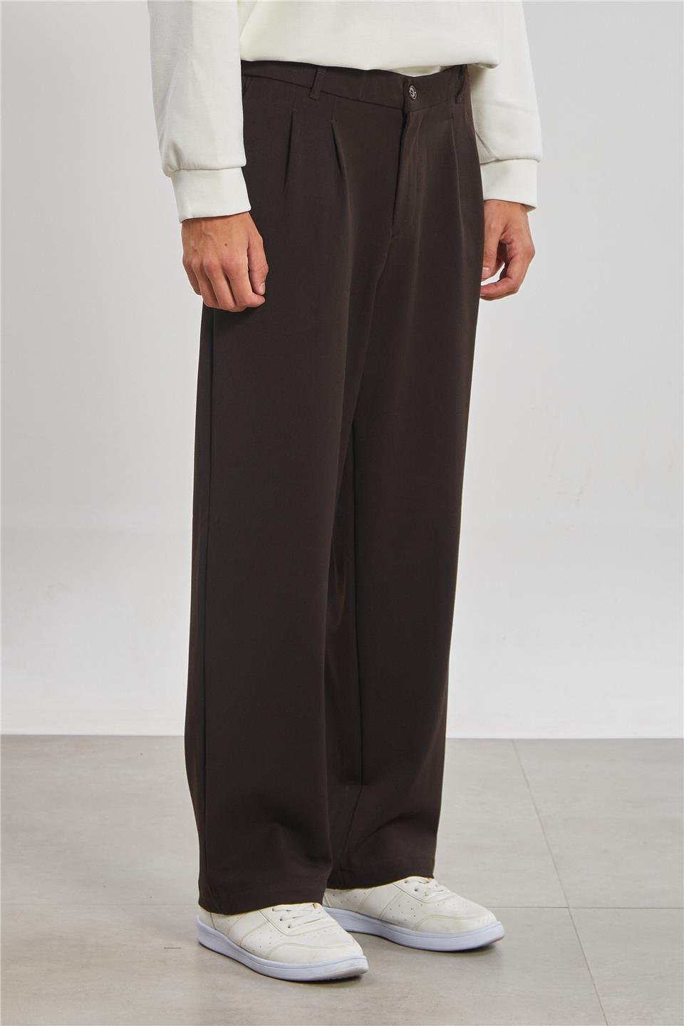 Önü Pile Detaylı Erkek Pantolon - Acı Kahve
