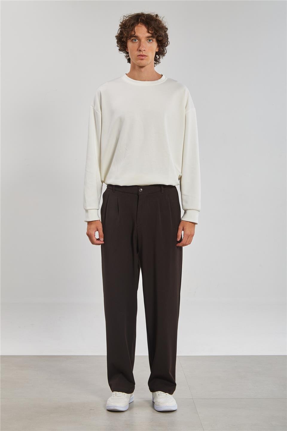 Önü Pile Detaylı Erkek Pantolon - Acı Kahve