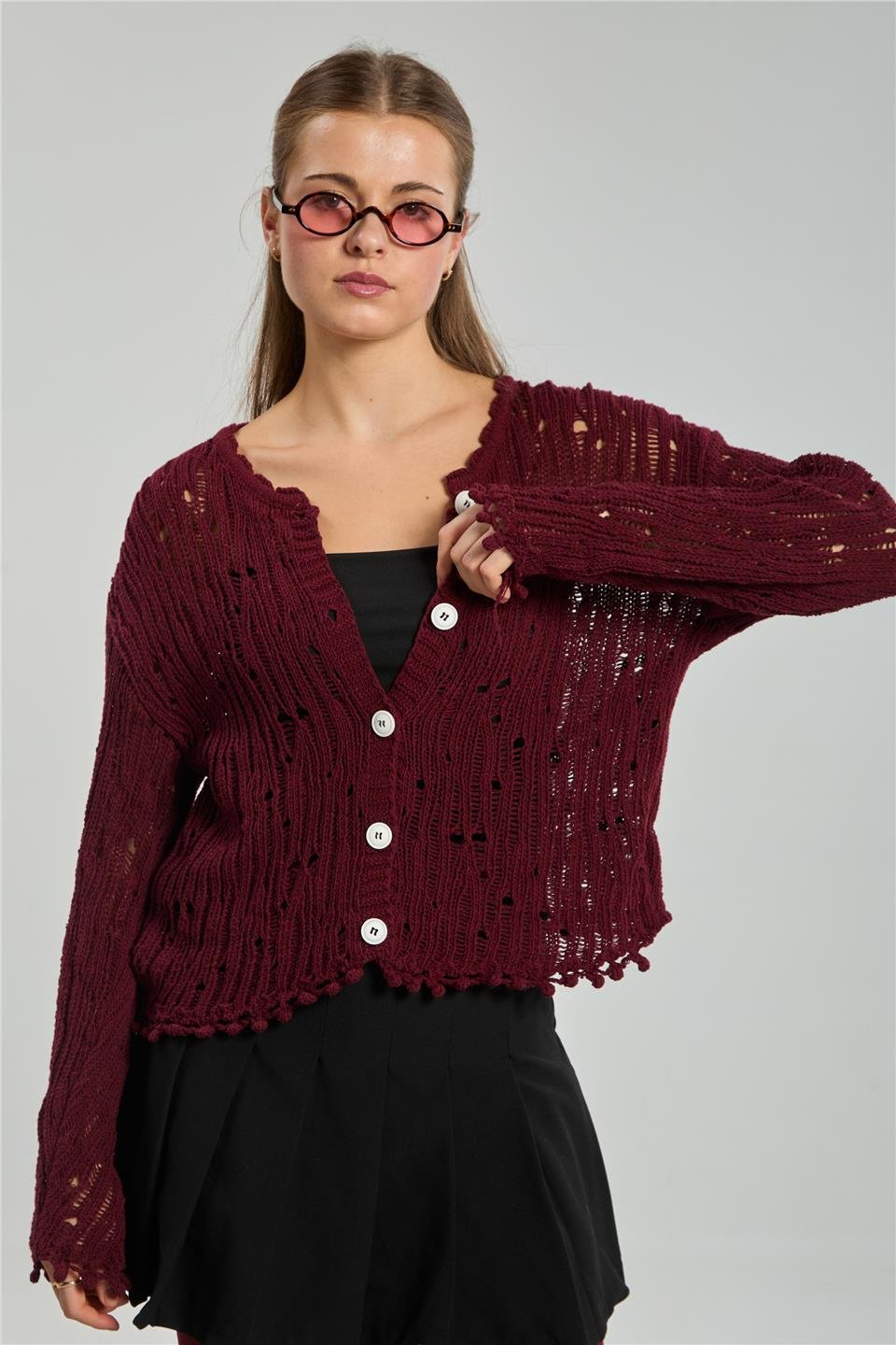 Ponponlu düğmeli ajurlu hırka-1836 Bordo