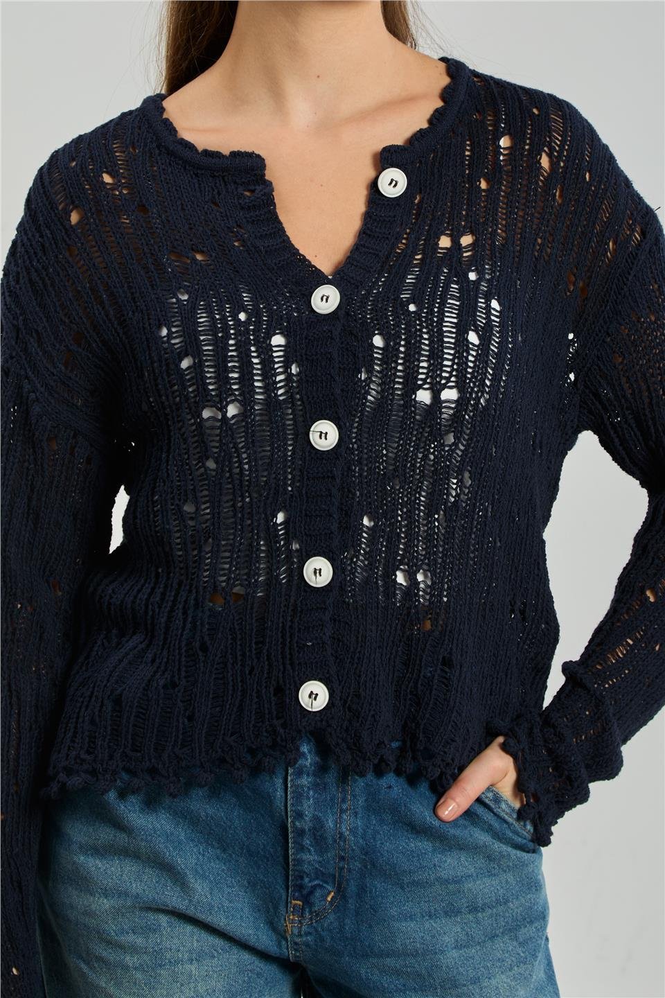 Ponponlu düğmeli ajurlu hırka-1836 Lacivert