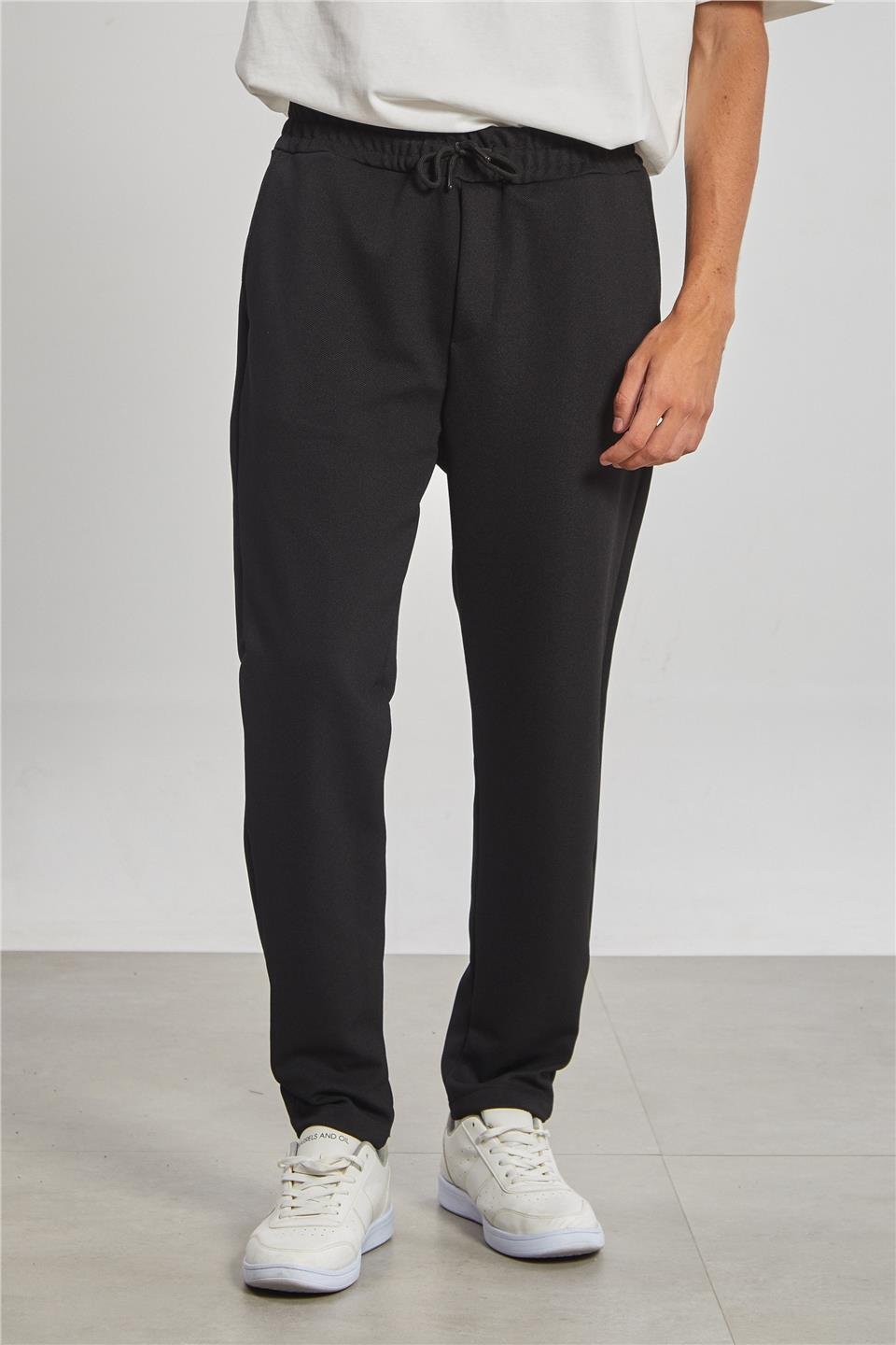 Regular Fit Beli Bağlamalı Erkek Pantolon - Siyah 