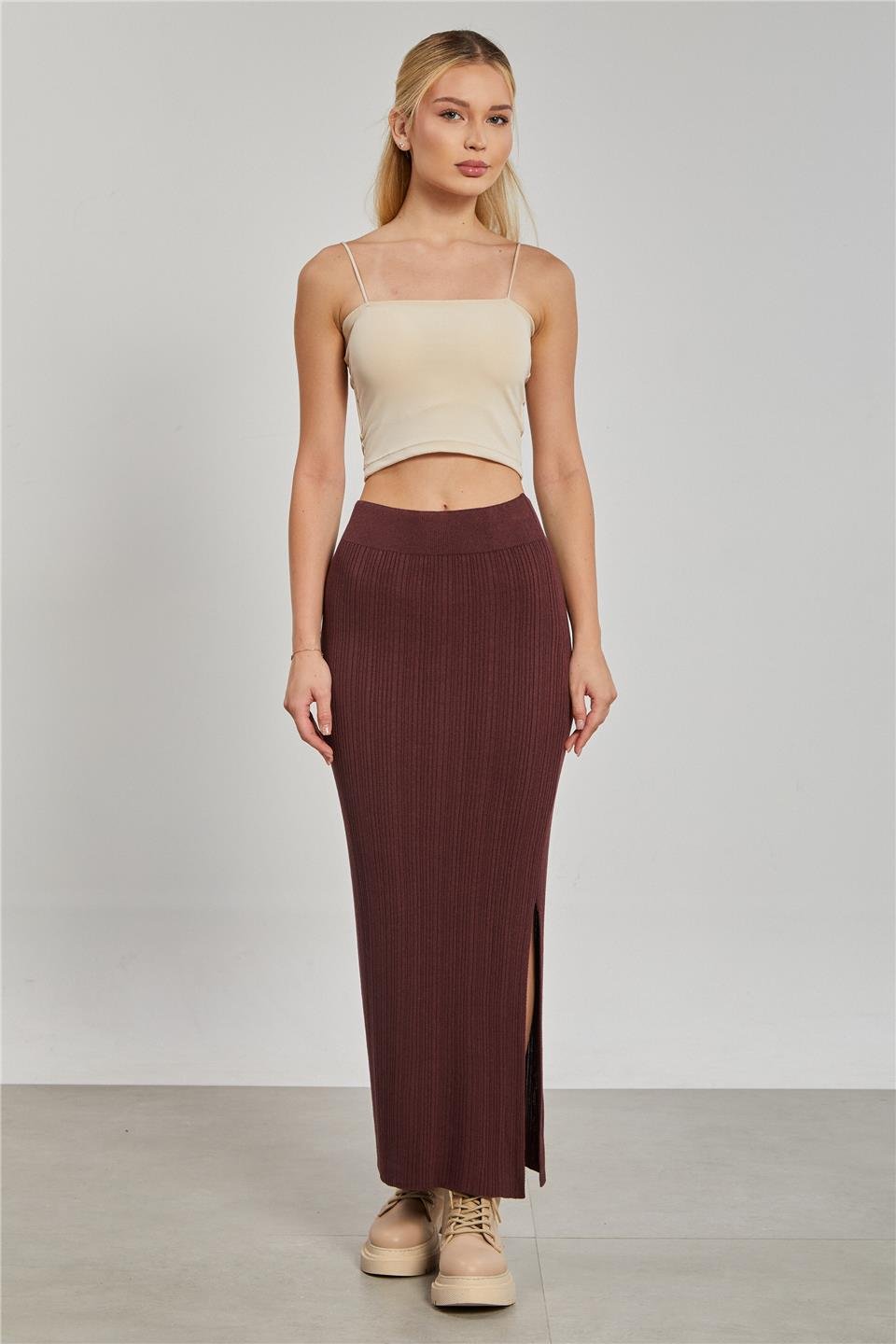 Triko yırtmaçlı etek-6641 Kahve