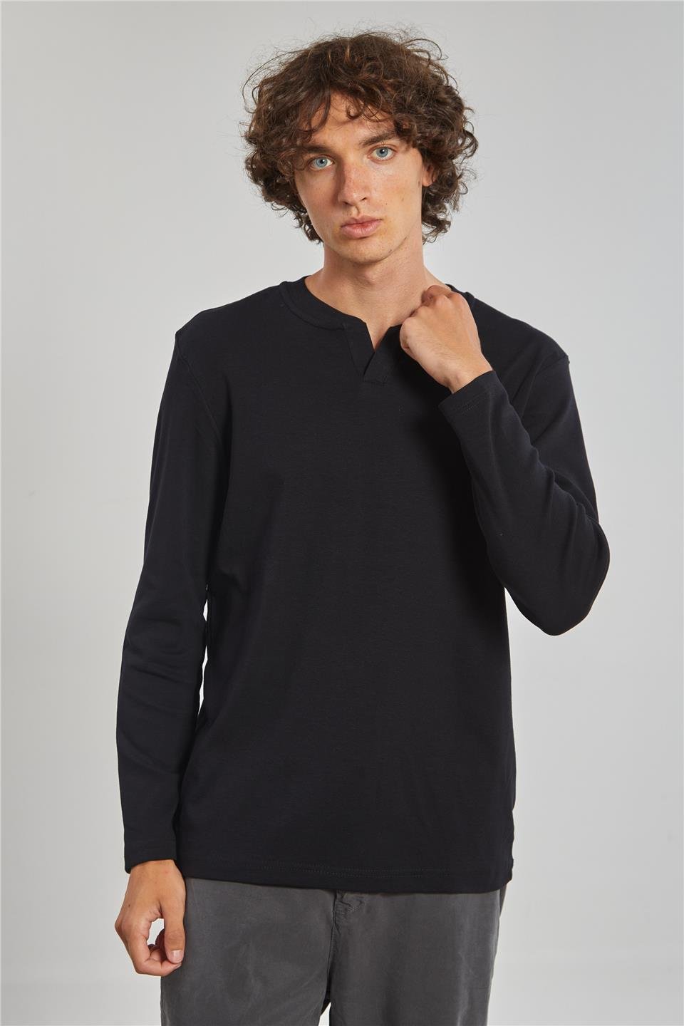 Uzun Kollu Erkek Sweat - Siyah