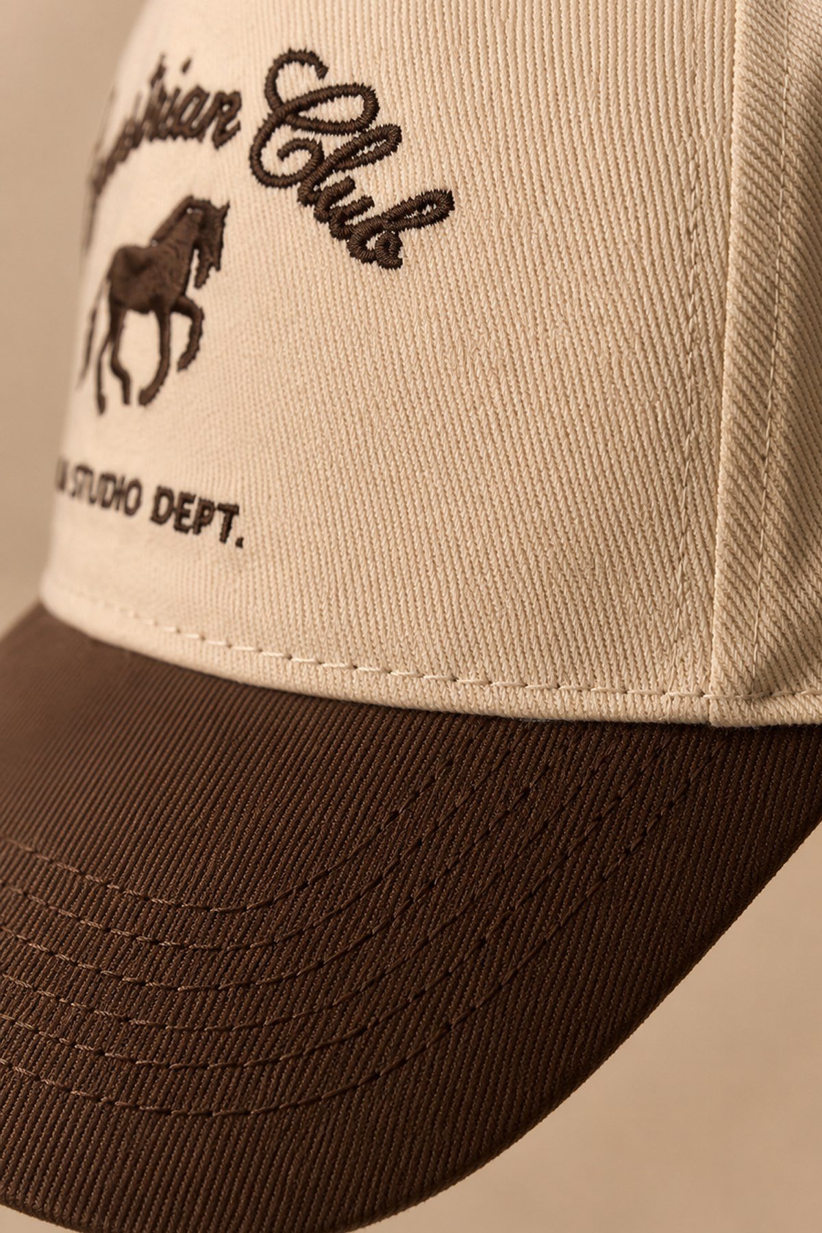 Külah KLH Studio Dept. Equestrian Club Kontrast Siperli Şapka | Unisex - Ayarlanabilir KLH7600