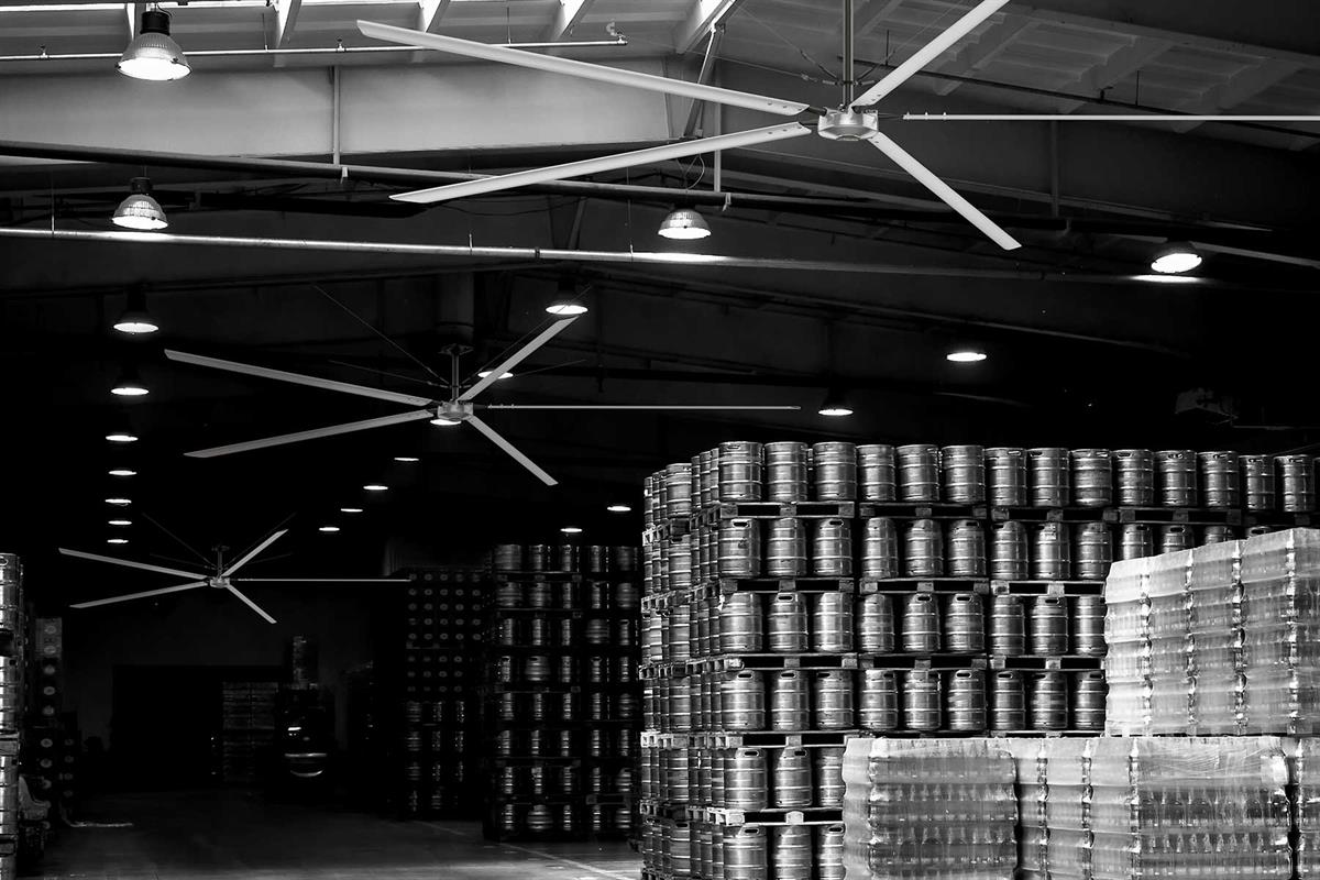 TITAN - 610 Cm. Çapında Endüstriyel Geniş Alan Tavan VantilatörüHunterFan