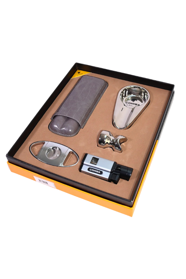 TR10029,Cohiba 3 Torch Pürmüz Çakmak Kılıf Küllük Kesici Sehpa Gümüş Beşli Puro Seti