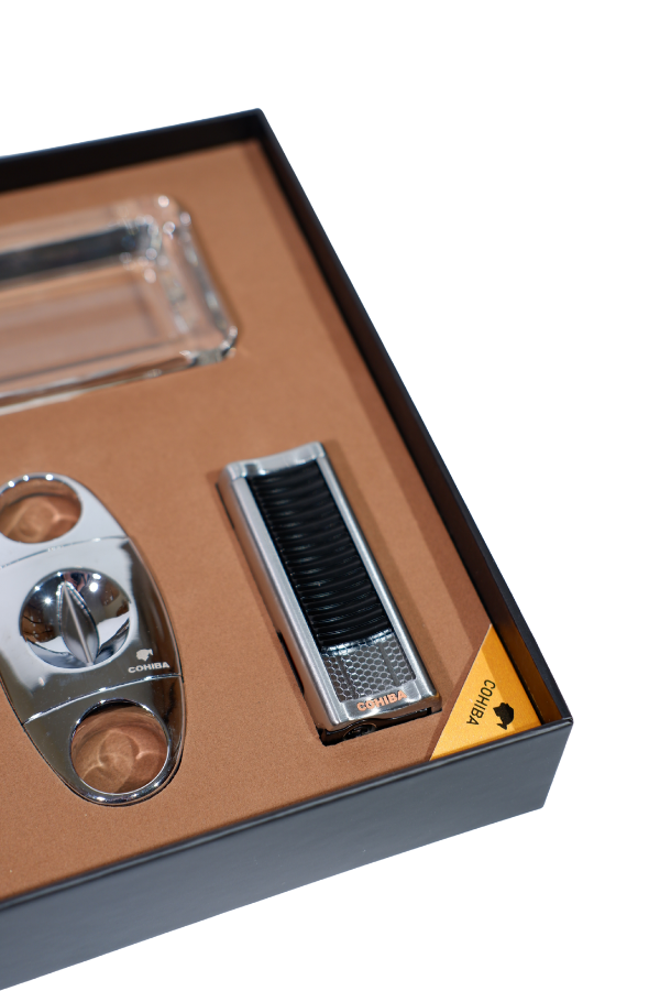 TR8813,Cohiba Çakmak Kesici Küllük Sehpa Tüp Gümüş Beşli Puro Seti
