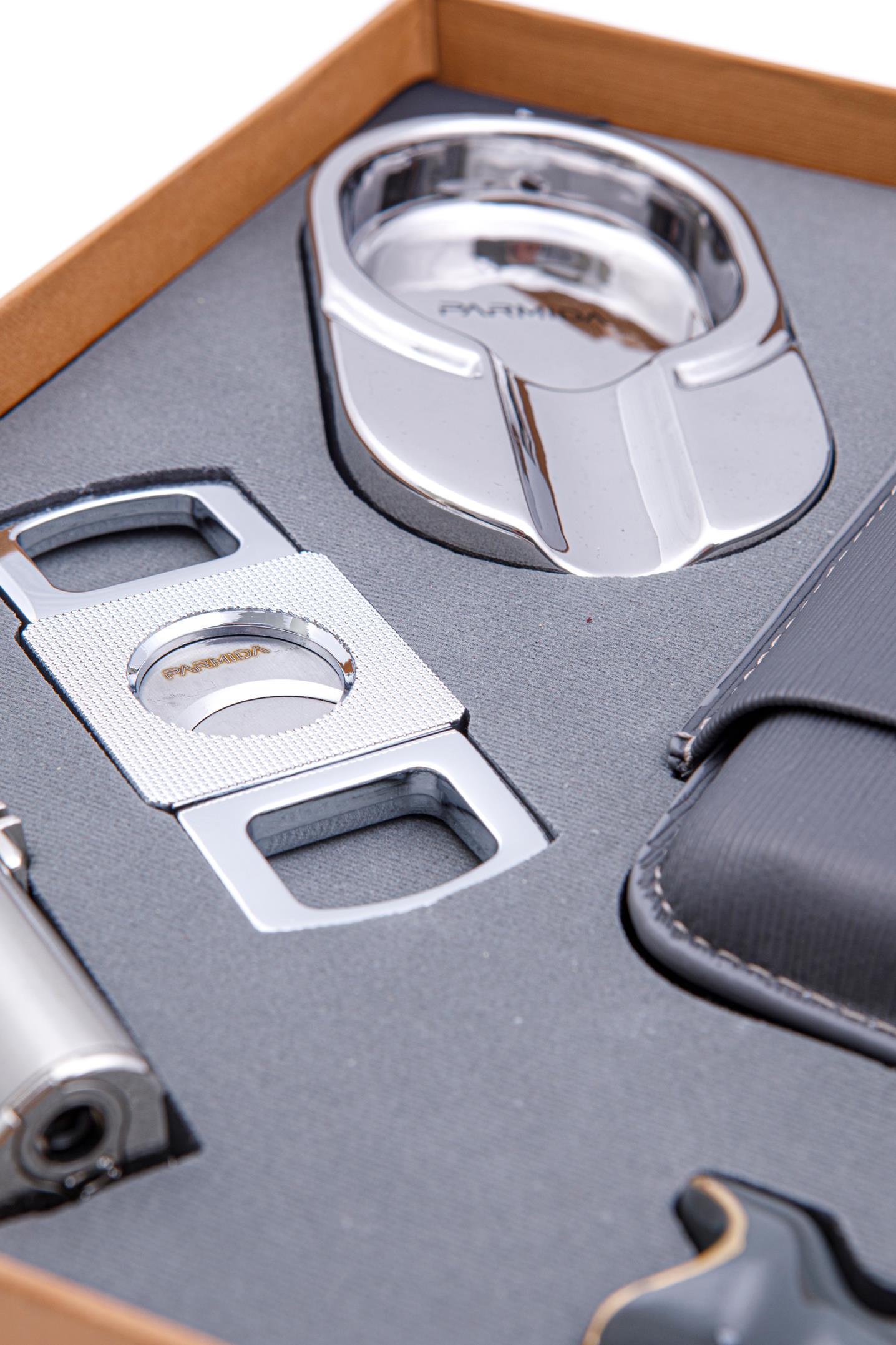 TR8415,Parmida Çakmak Kesici Kılıf Küllük Sehpa Beşli Gümüş Puro Seti