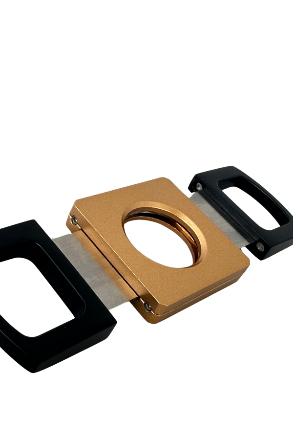 TR8325,Parmida Siyah-Gold Metal Puro Makası Kesici