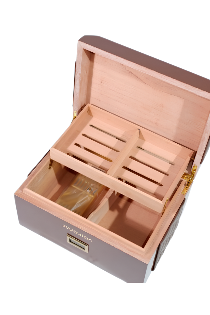 TR8827,Parmida Kahverengi Deri Şeritli Çekmeceli  Sedir Humidor Puro Kutusu