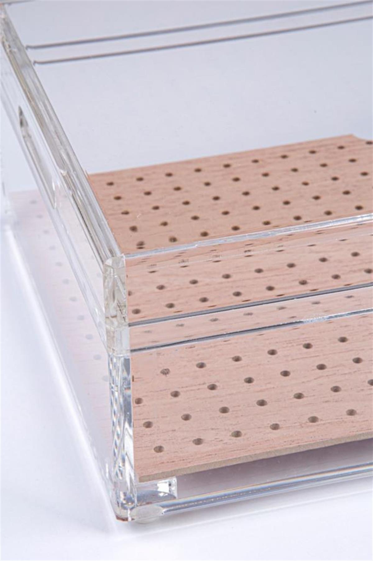 TR5399,Parmida Akrilik Humidor Puro Kutusu
