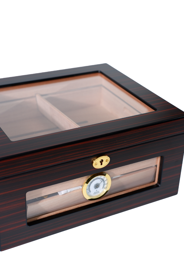 TR8786,PremiumQuality Urca Sedir Humidor Puro Kutusu