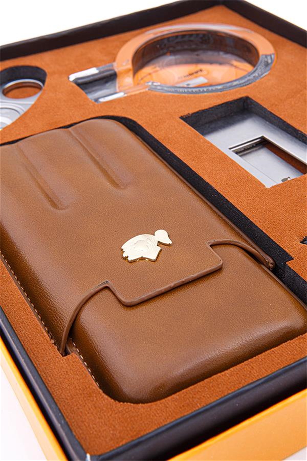 TR4865,Cohiba Çakmak Kılıf Küllük Kesici Sehpa Beşli Puro Seti