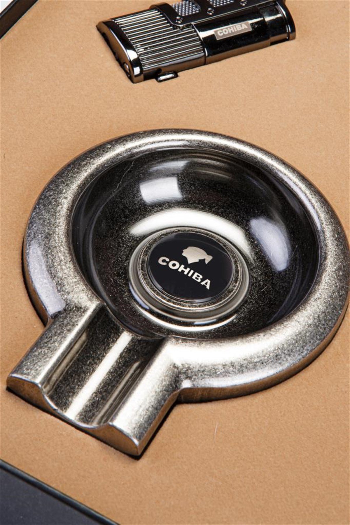 TR3539,Cohiba Çakmak Küllük Kesici Gunmetal Puro Seti