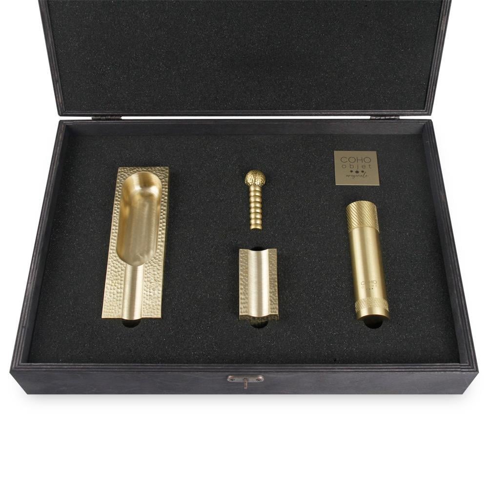 CHO-009,Coho Patron Limited Edition Dövme Aksesuarlı Pirinç Puro Seti