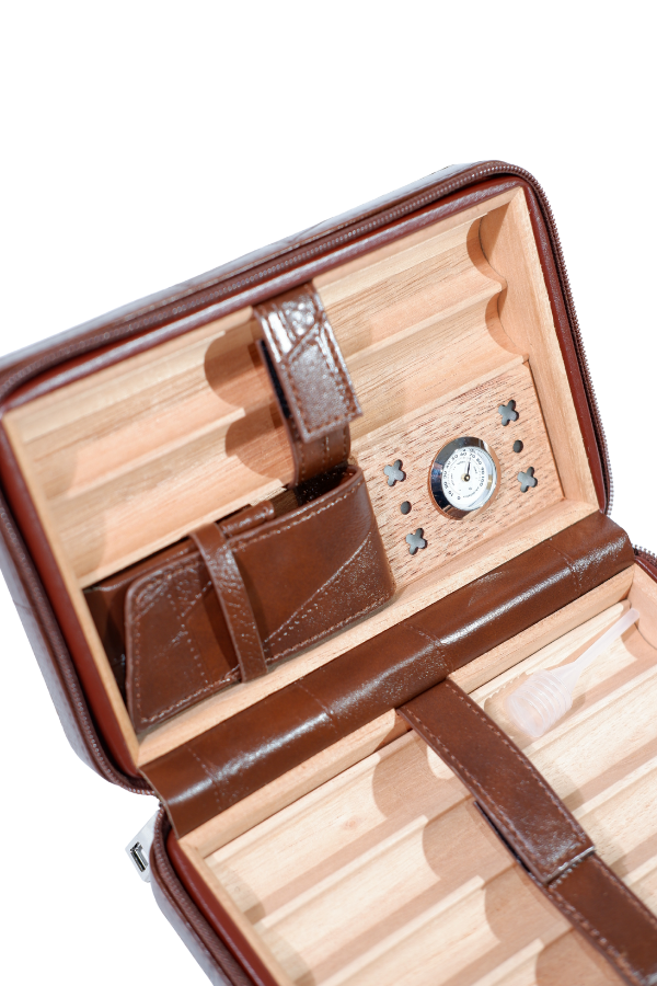 TR8831,Cohiba  Dahili Çakmaklı Kahverengi Desenli Deri Puro Taşıma Çantası - Seyahat Humidoru