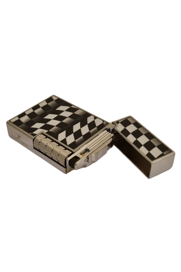 TR7827,Black Martin Soft Flame Siyah-Beyaz Desenli Metal Çakmak