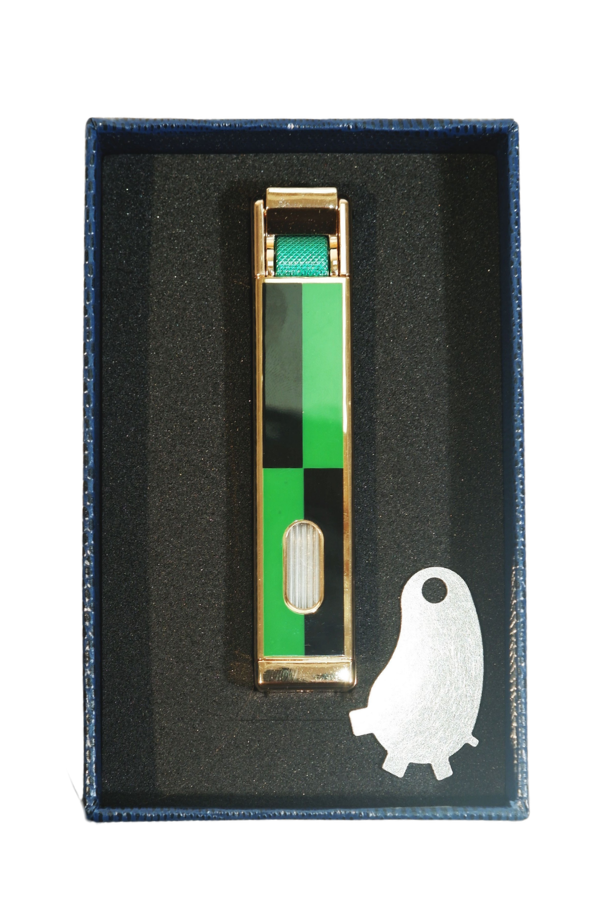 TR9223,Parmida Tek Torch Pürmüz Siyah-Yeşil Dama Desenli Metal Puro Çakmağı