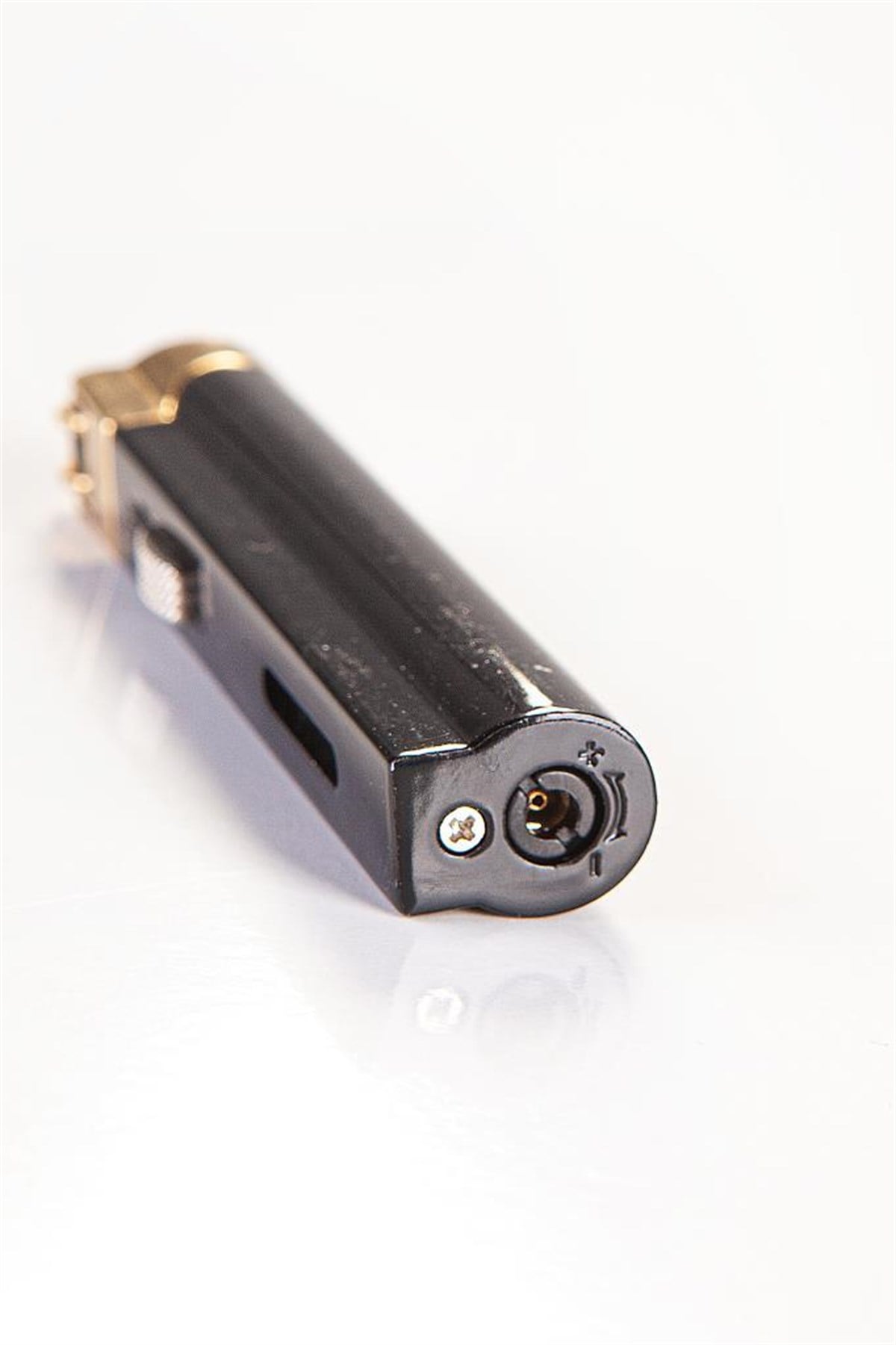 TR2376,Parmida Tek Torch Siyah Puro Çakmağı