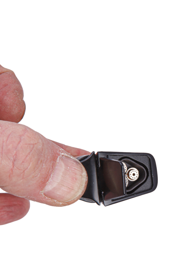 TR7864,Parmida 3 Torch Pürmüz Gold-Siyah Metal Puro Çakmağı