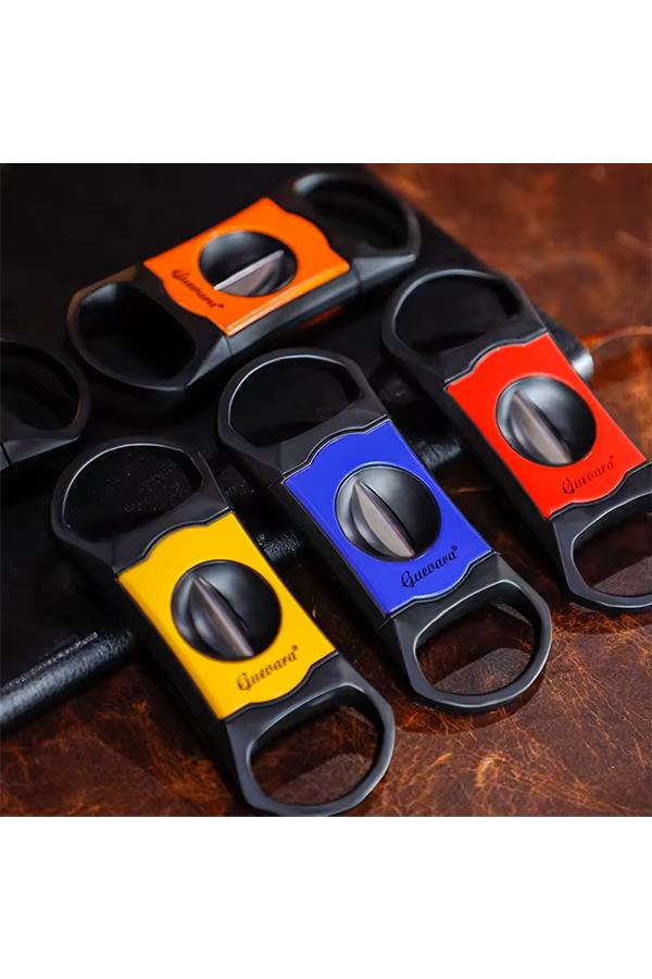 TR7174,Guevara Kırmızı-Siyah V Puro Makası Kesici