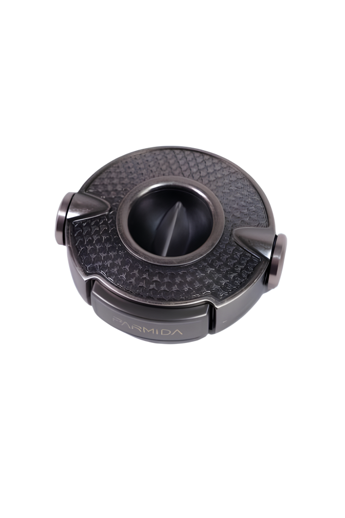 TR9085,Parmida Gümüş İşlemeli Çark Mekanizmalı V-Cut Puro Makası Kesici