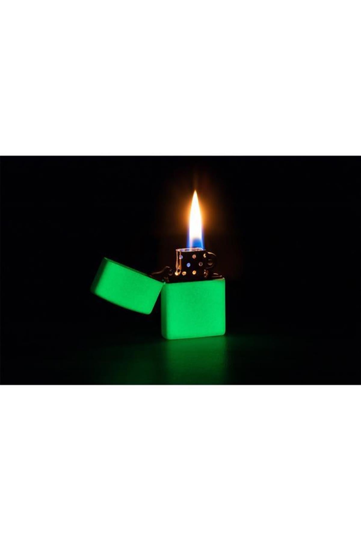 TR5803,Zippo Çakmak 49193-087321 Glow In The Dark Matte