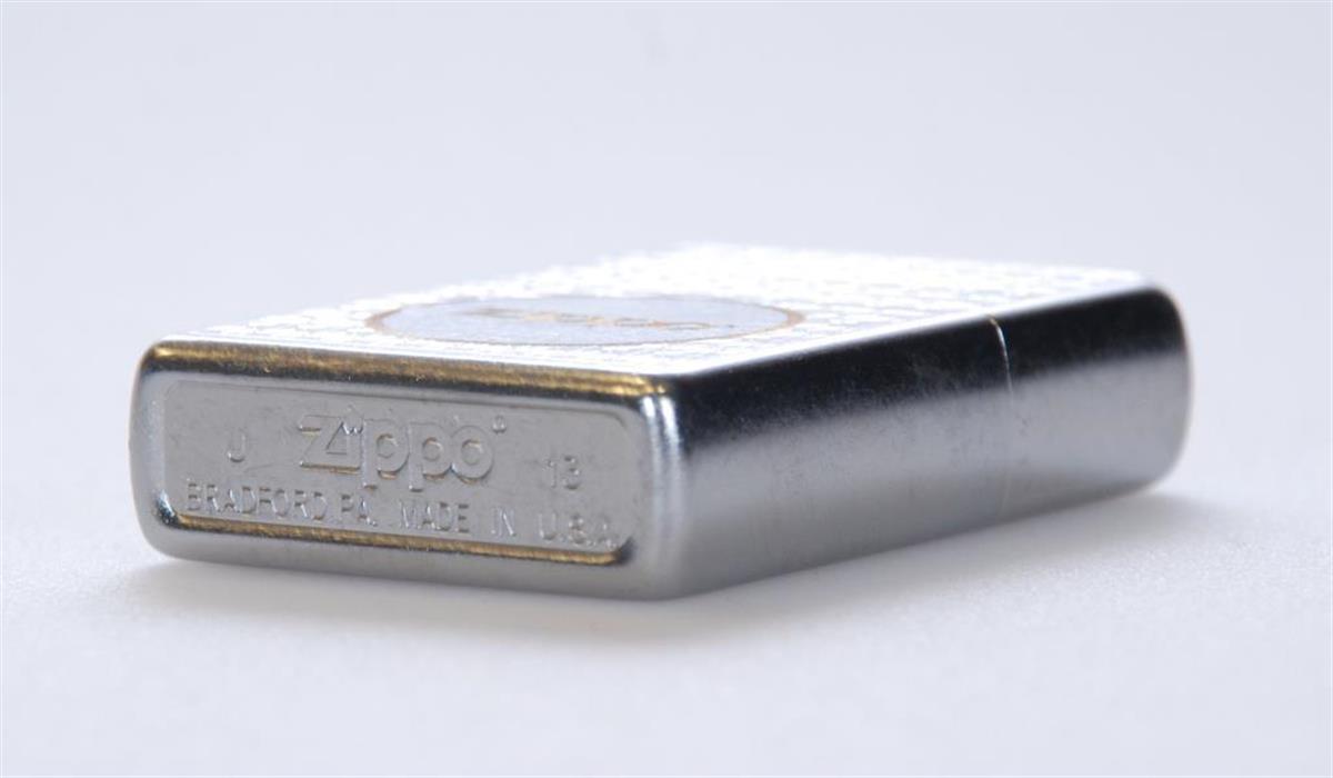 TR4047,Zippo Çakmak Koleksiyon Üretim 2013 J