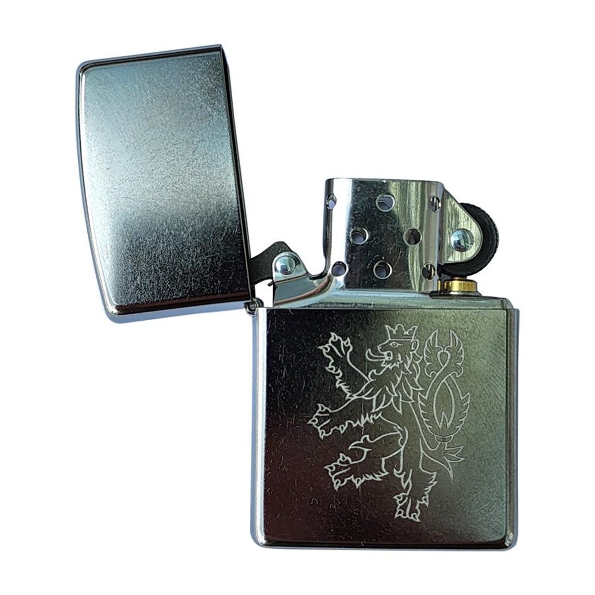 TR3878,Zippo Çakmak Lion Design