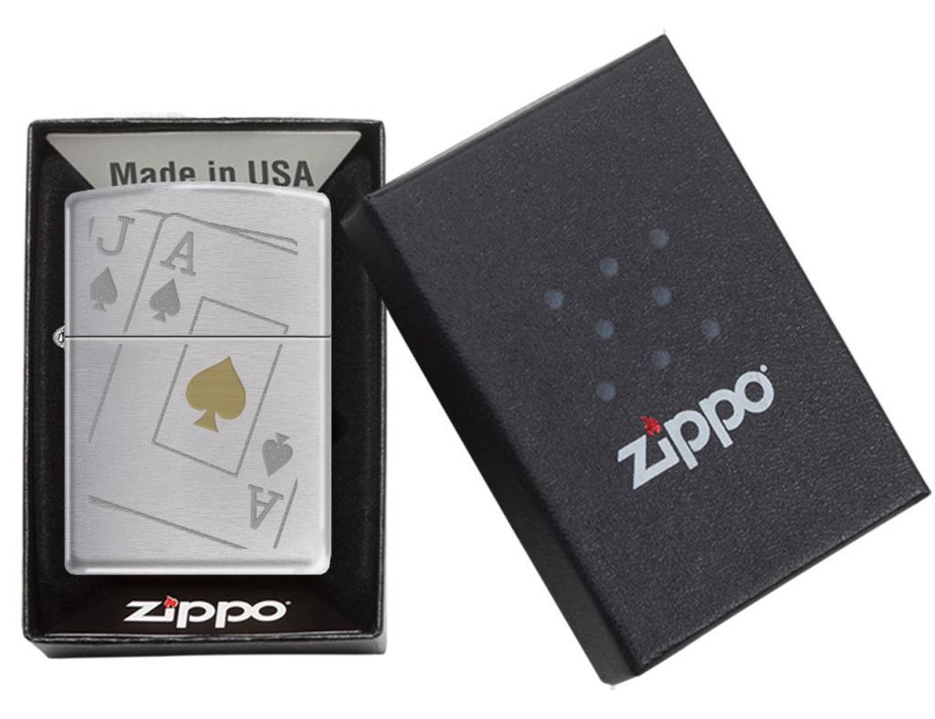 TR8132,Zippo Çakmak Spades Black Jack Design 205-014041