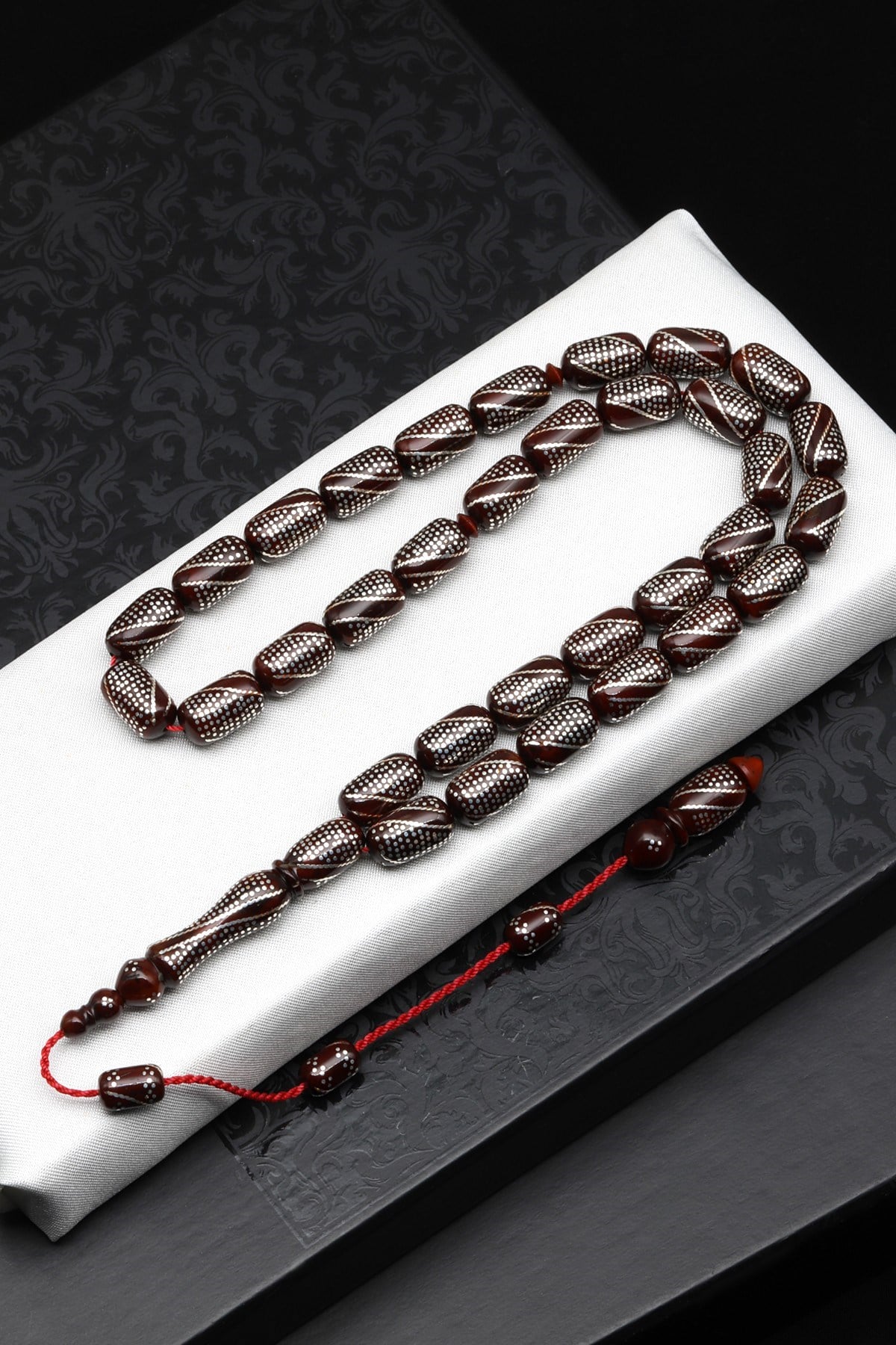 925 Ayar Gümüş İşlemeli Kuka Ağacı Tesbih 8 x 13 mm Kapsül Kesim - T-1874