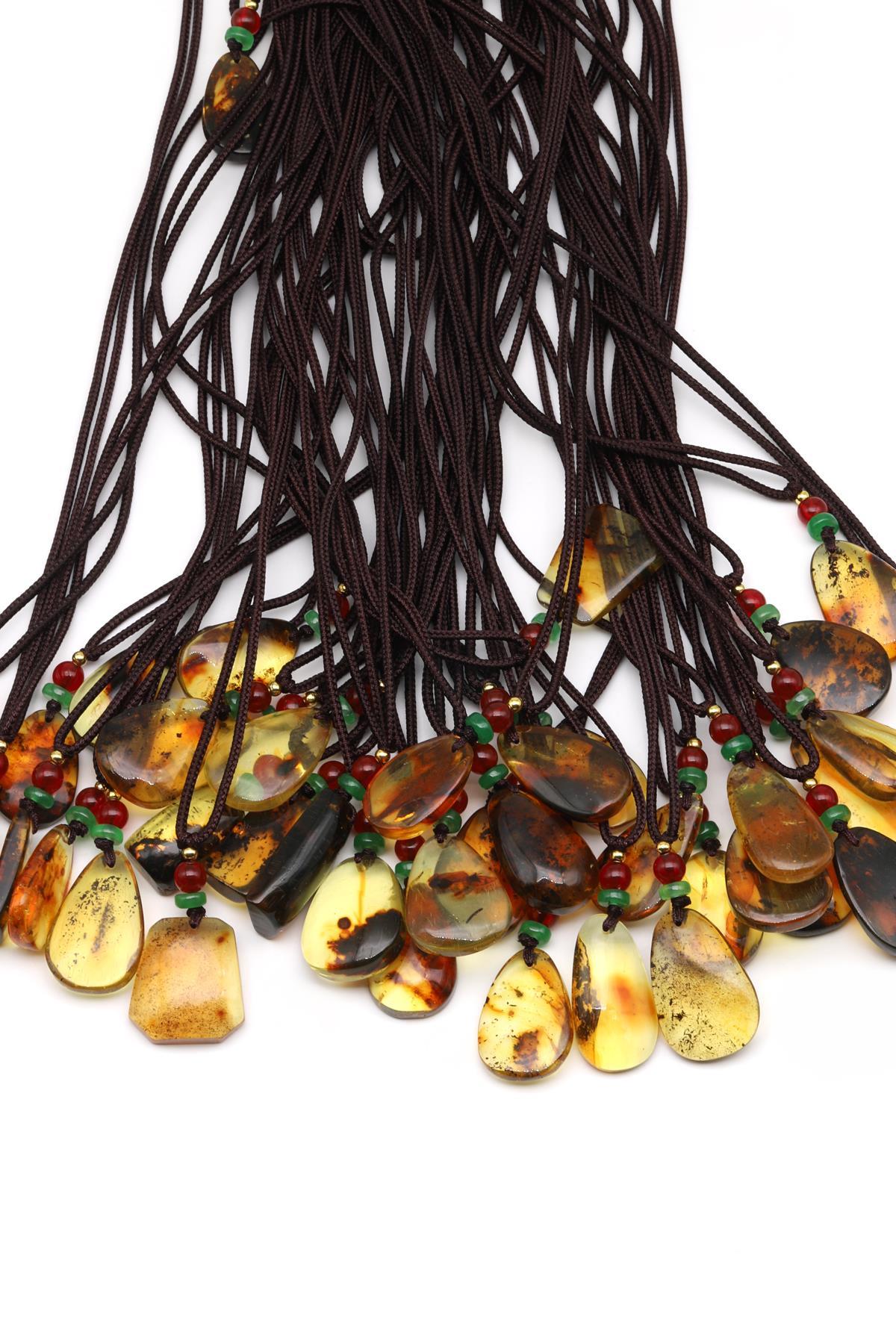 Damla Kehribar Siyah İpli Kolye - KLY-1663