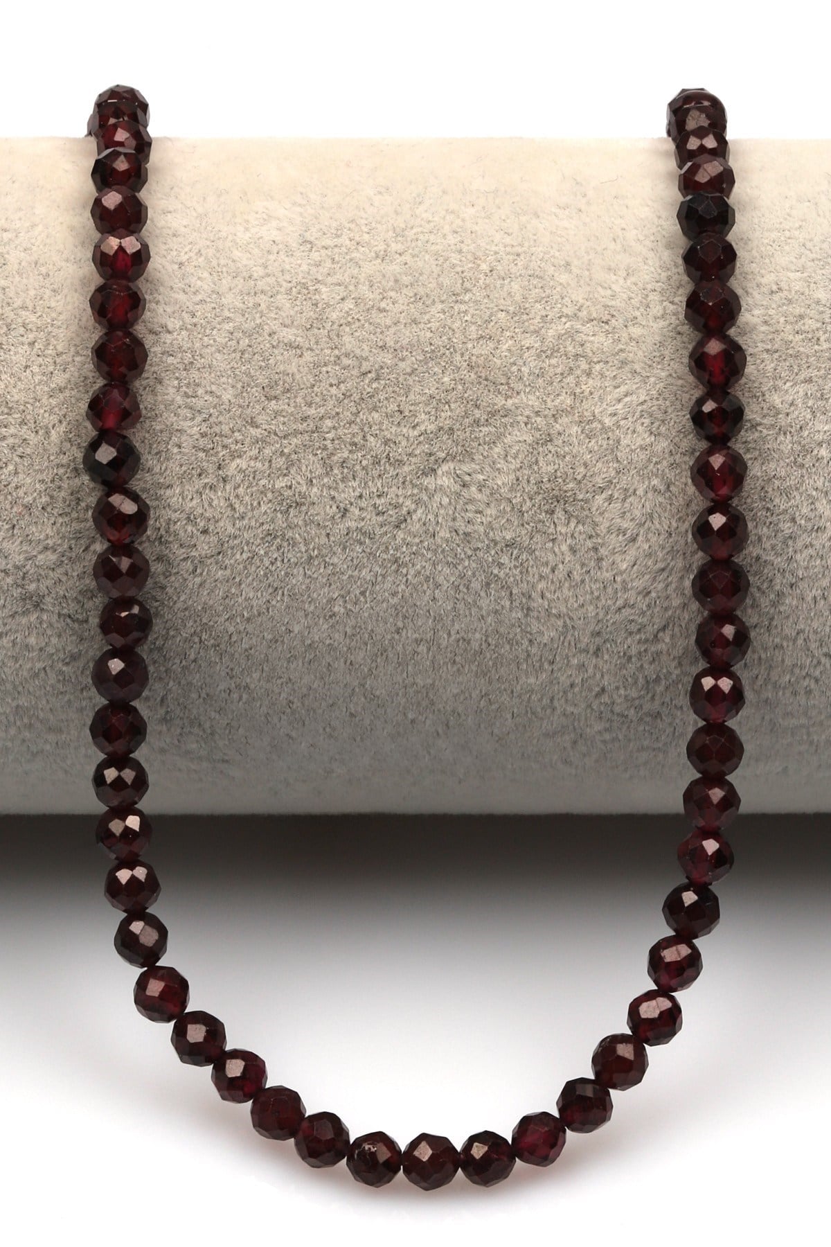 Garnet Doğal Taş Dizi 4 mm Fasetli Küre Kesim - DZ-1287