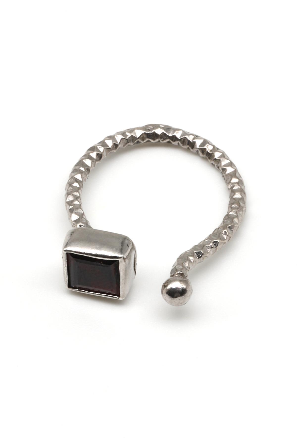 Garnet-Lal Doğal Taş 925 Ayar Gümüş Ayarlanabilir Yüzük