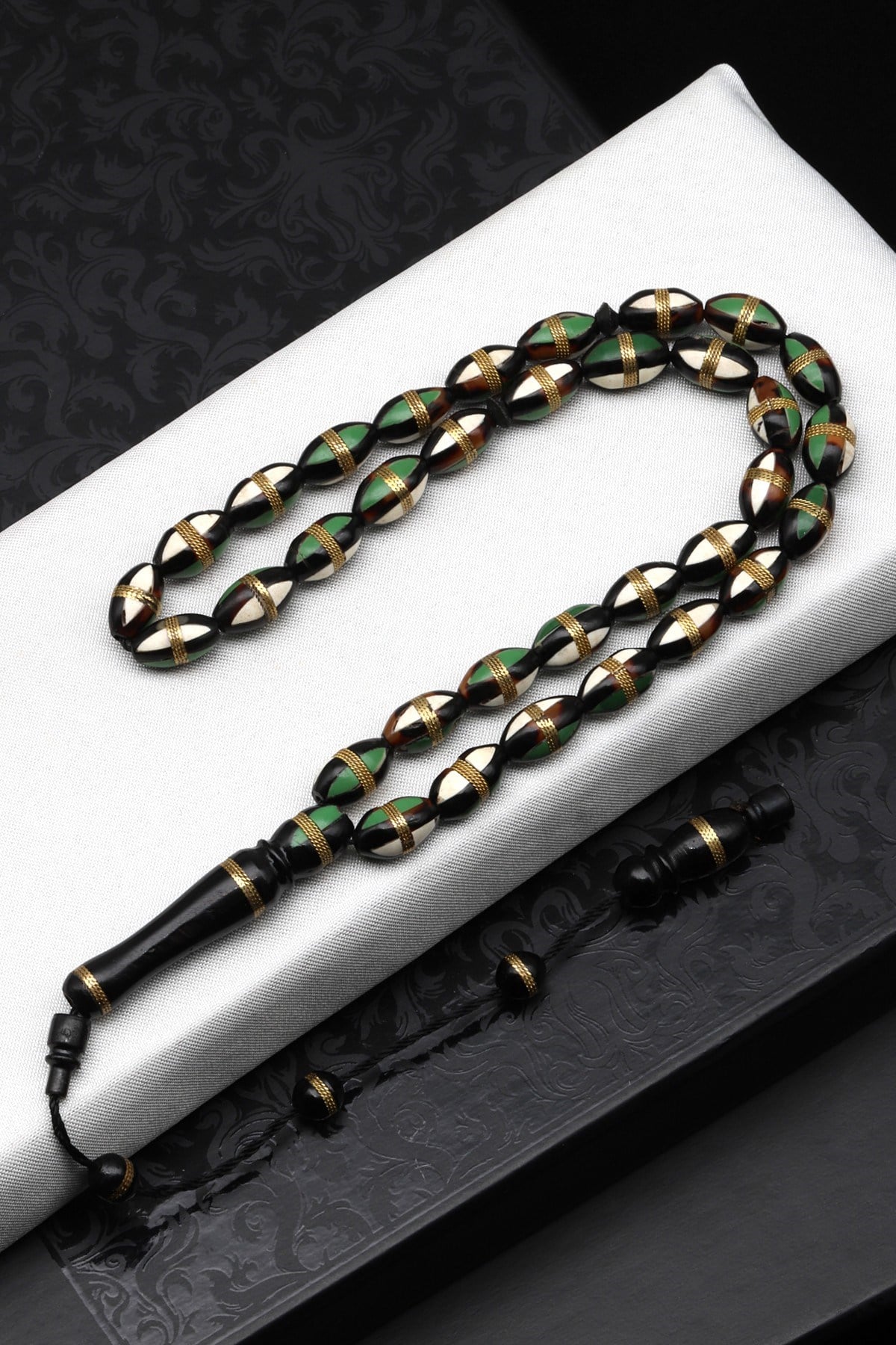 İşlemeli Kuka Tesbih 6 x 11 mm Arpa Kesim - T-1603