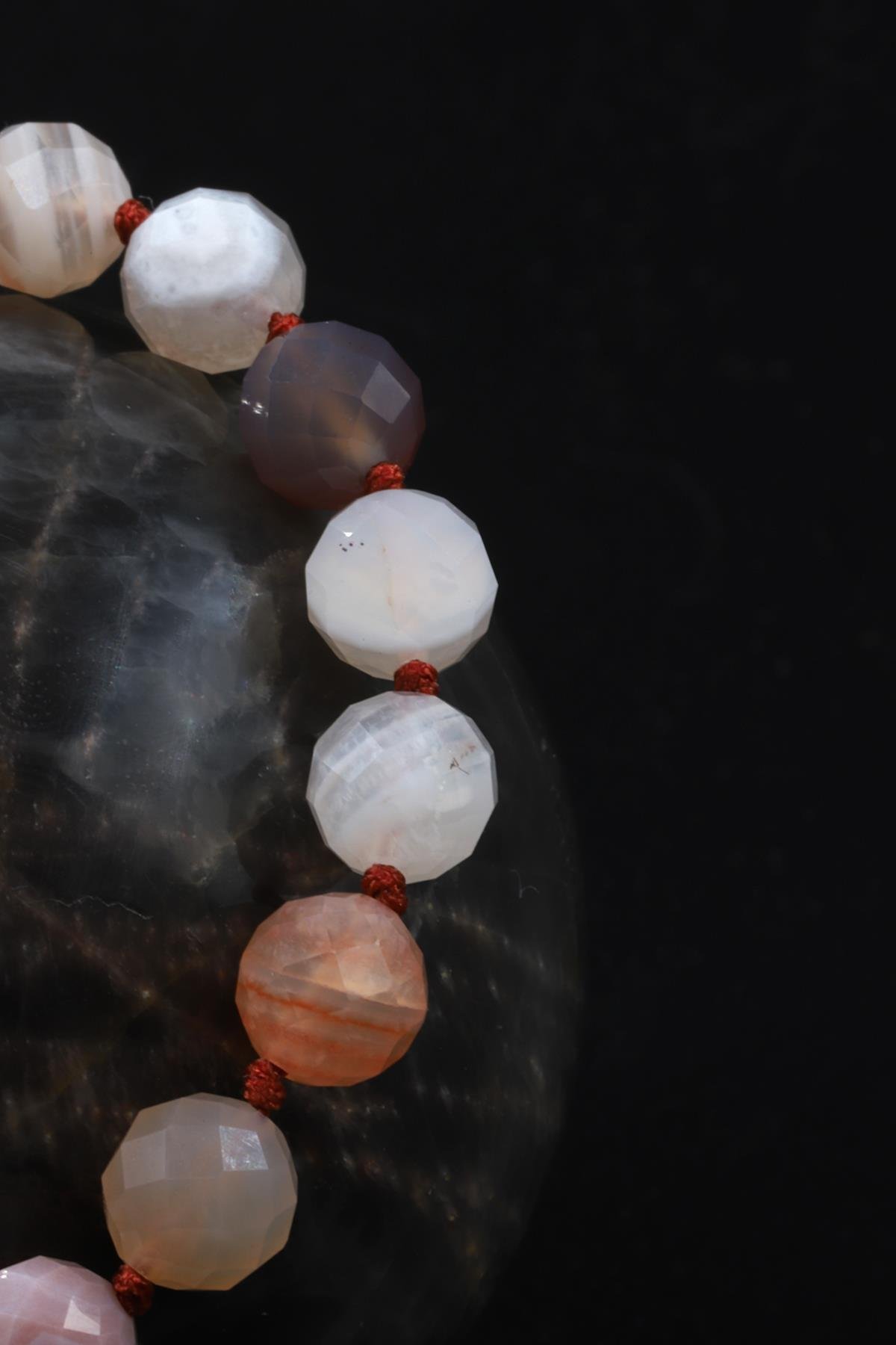 Karnelyan Akik Doğal Taş Fasetli Kesim Makrome Örme Bileklik