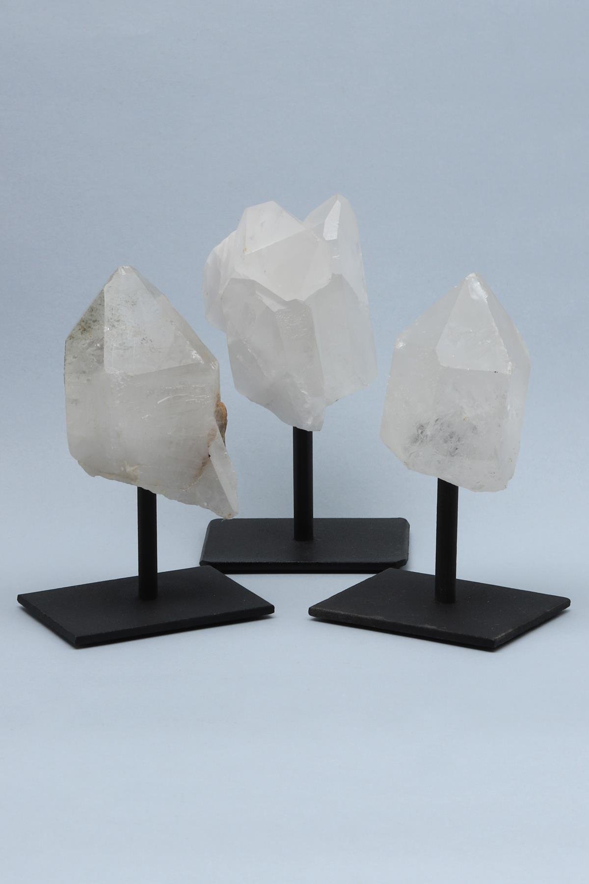 Kristal Kuvars Doğal Taş Standlı Ham Parça