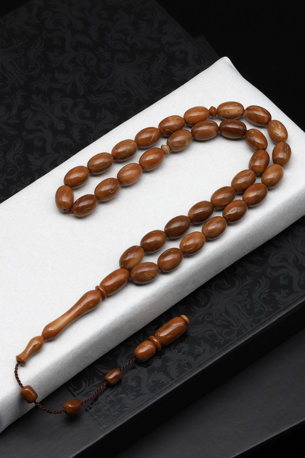 Kuka Ağacı Tesbih 8 x 11 mm Beyzi Kesim