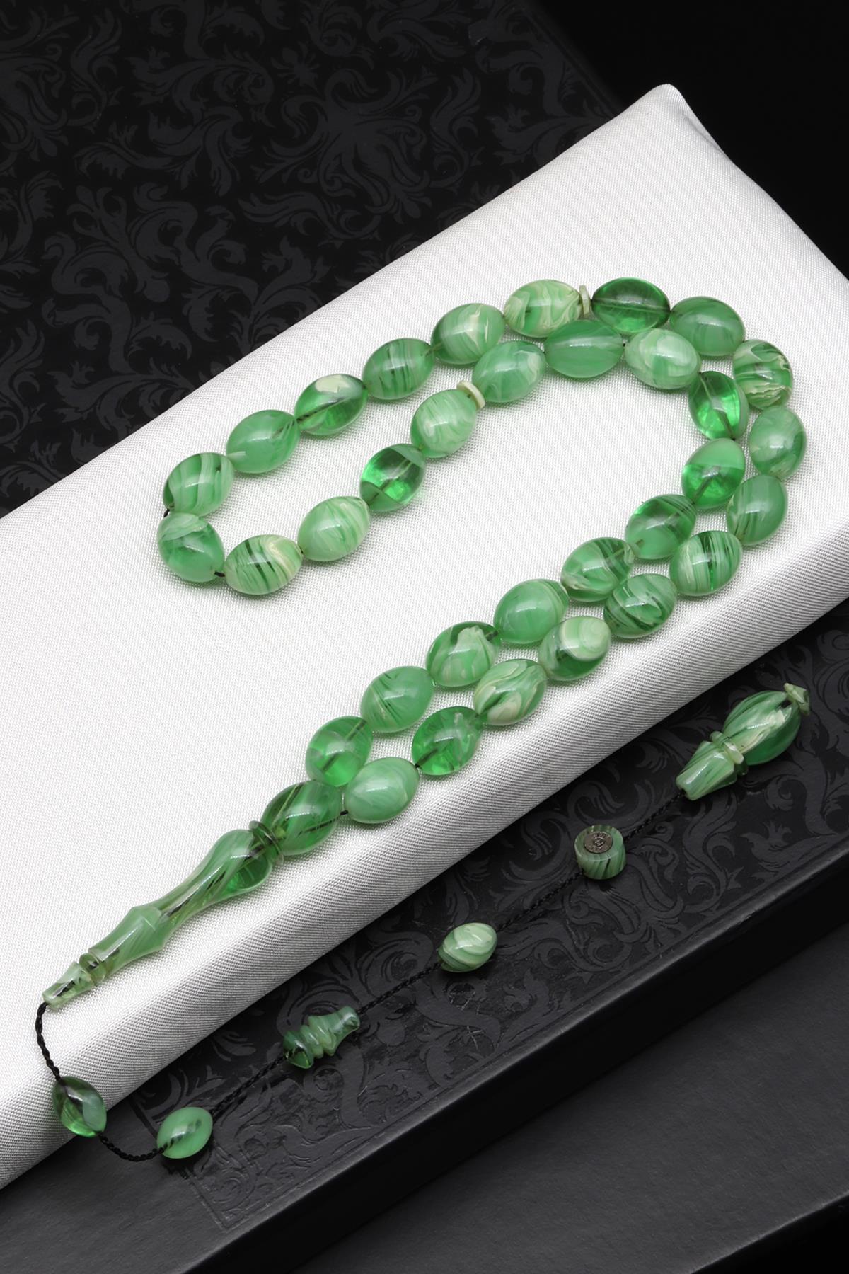 Usta İşçilikli Yeşil Sıkma Tesbih 8 x 11 mm Beyzi Kesim