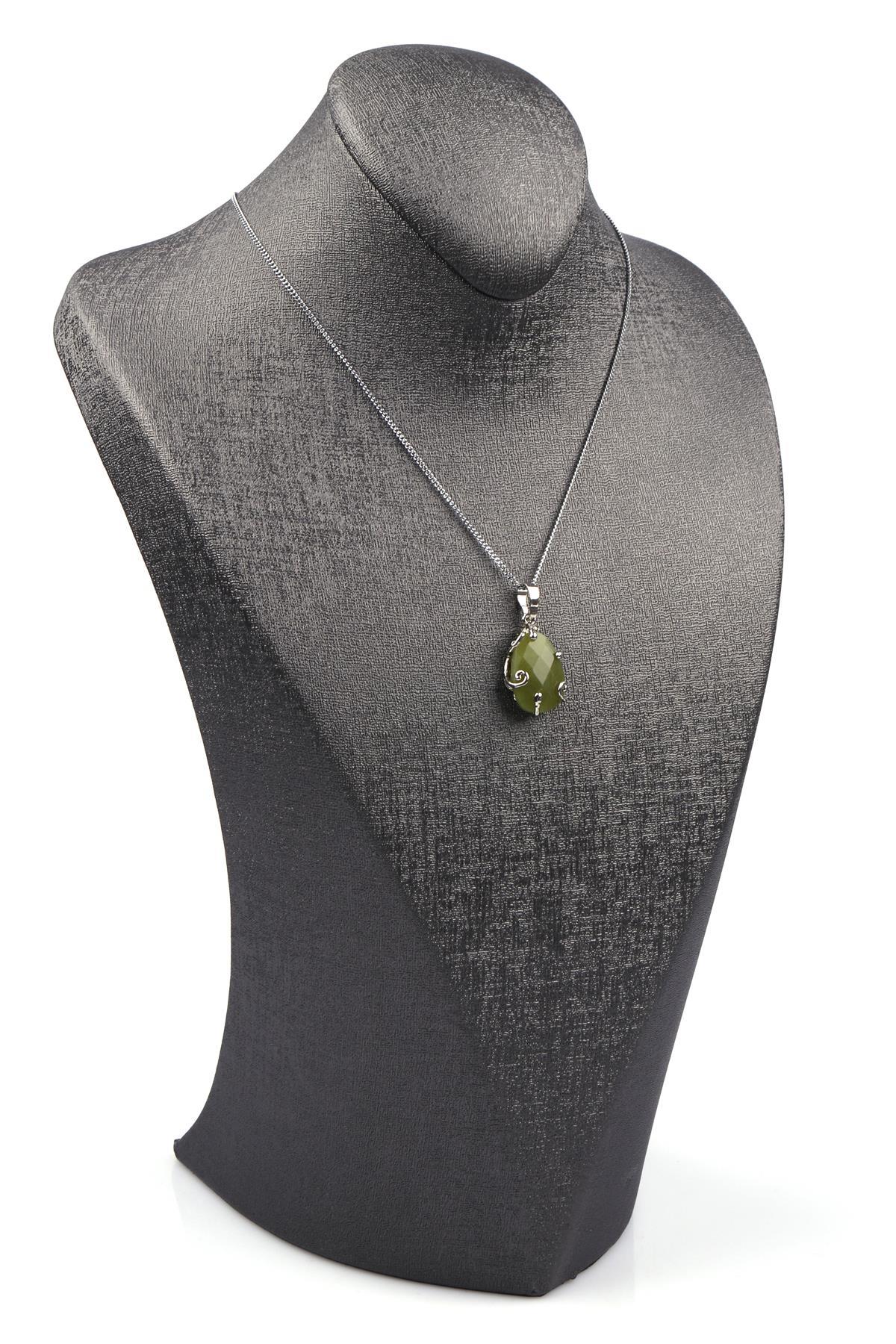 Yeşim Doğal Taş Gümüş Renkli Kolye