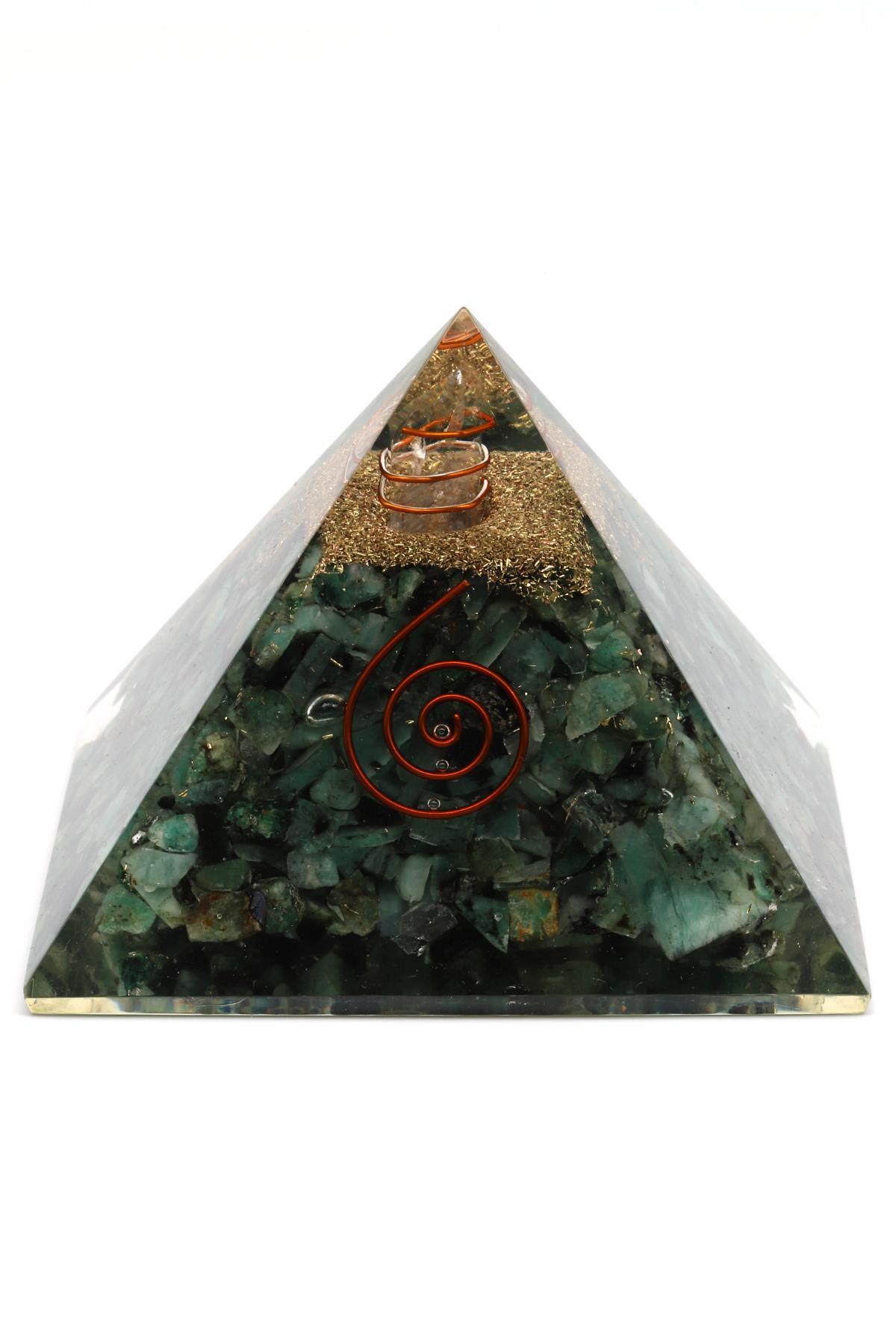 Zümrüt Taşından Orgonit Piramit