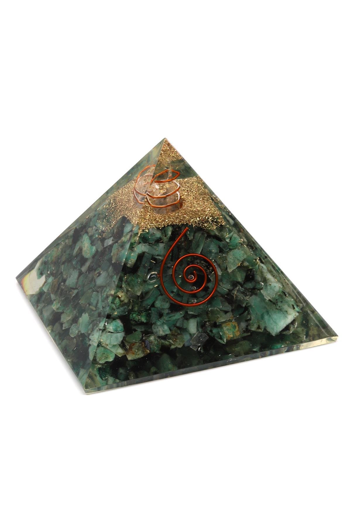 Zümrüt Taşından Orgonit Piramit