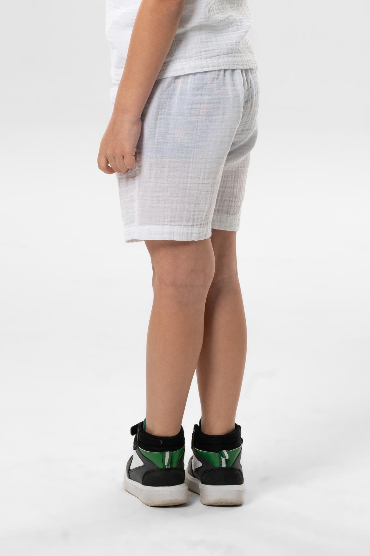 Batı Cep Detaylı Yazlık Müslin Çocuk Şort Beyaz Byz