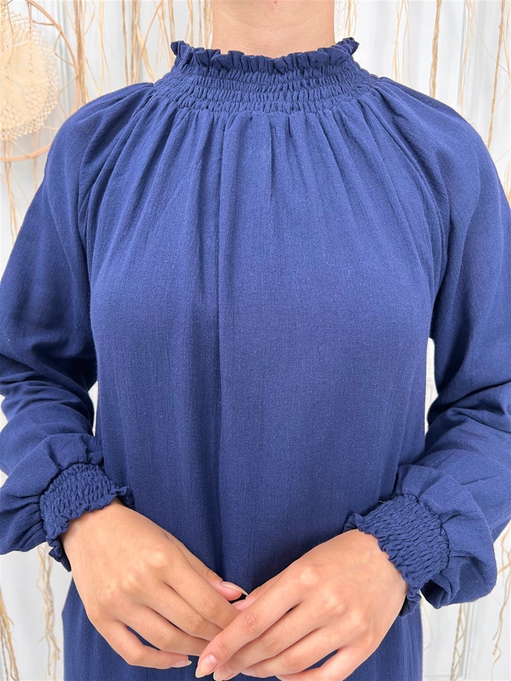 Kadın Şile Bezi Pamuk Namaz Elbisesi Tek Parça Kolay Boydan Giyilen Kolu ve Yakası Lastikli Lacivert Lcvt