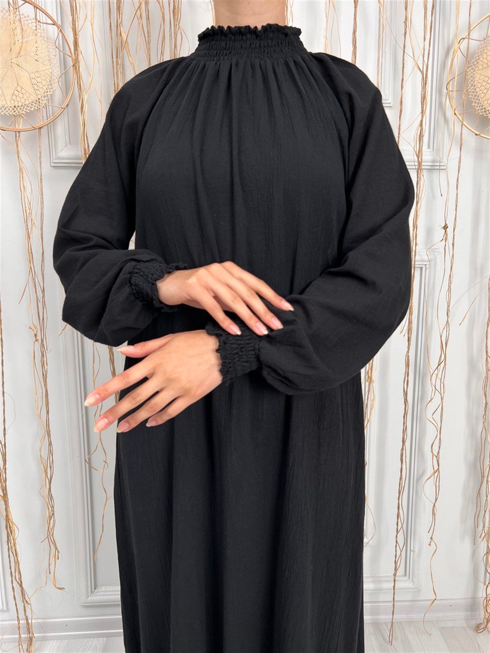 Kadın Şile Bezi Pamuk Namaz Elbisesi Tek Parça Kolay Boydan Giyilen Kolu ve Yakası Lastikli Siyah Syh