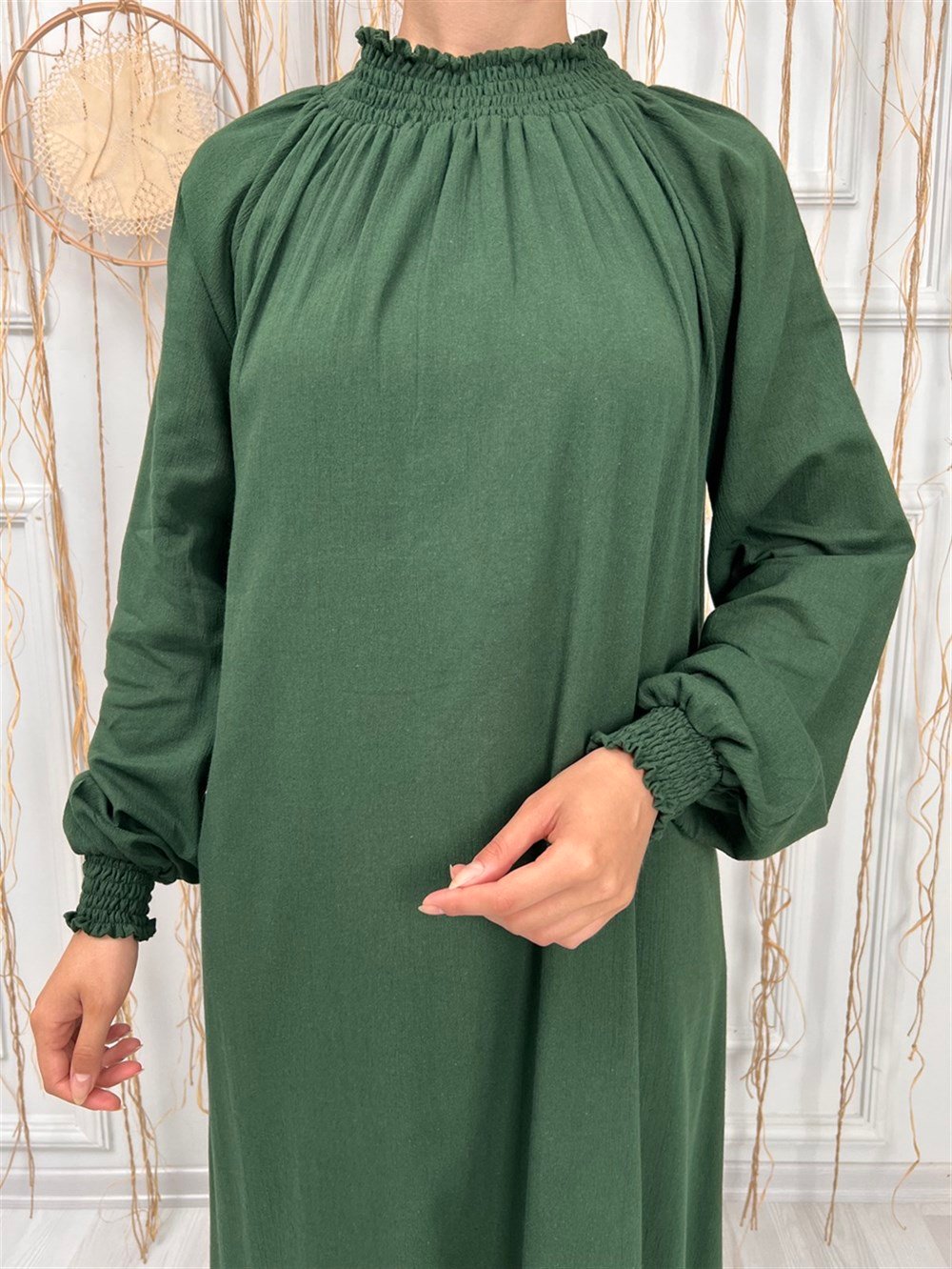 Kadın Şile Bezi Pamuk Namaz Elbisesi Tek Parça Kolay Boydan Giyilen Kolu ve Yakası Lastikli Yeşil Ysl