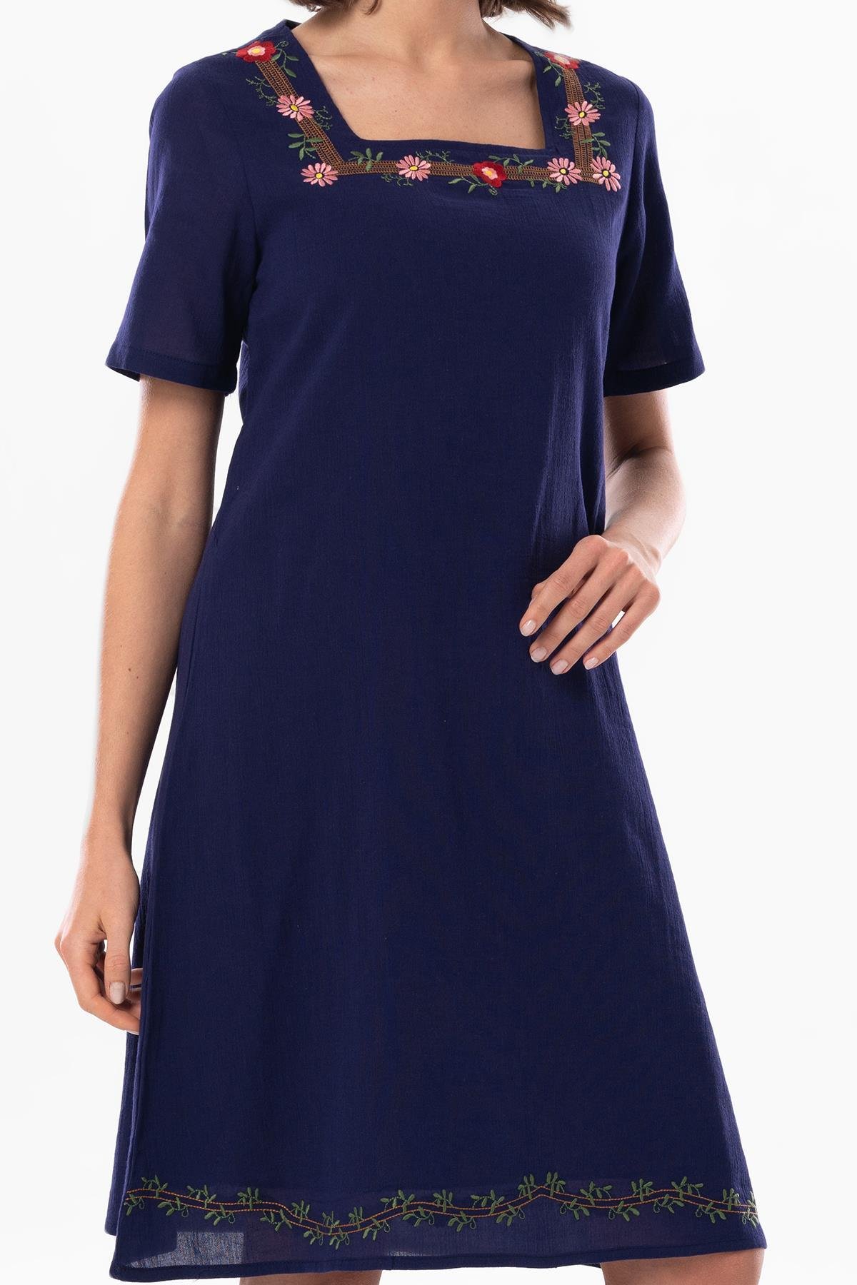 Kısa Kol Şile Bezi Kare Yaka Narin Kısa Yazlık Elbise Mor Mor