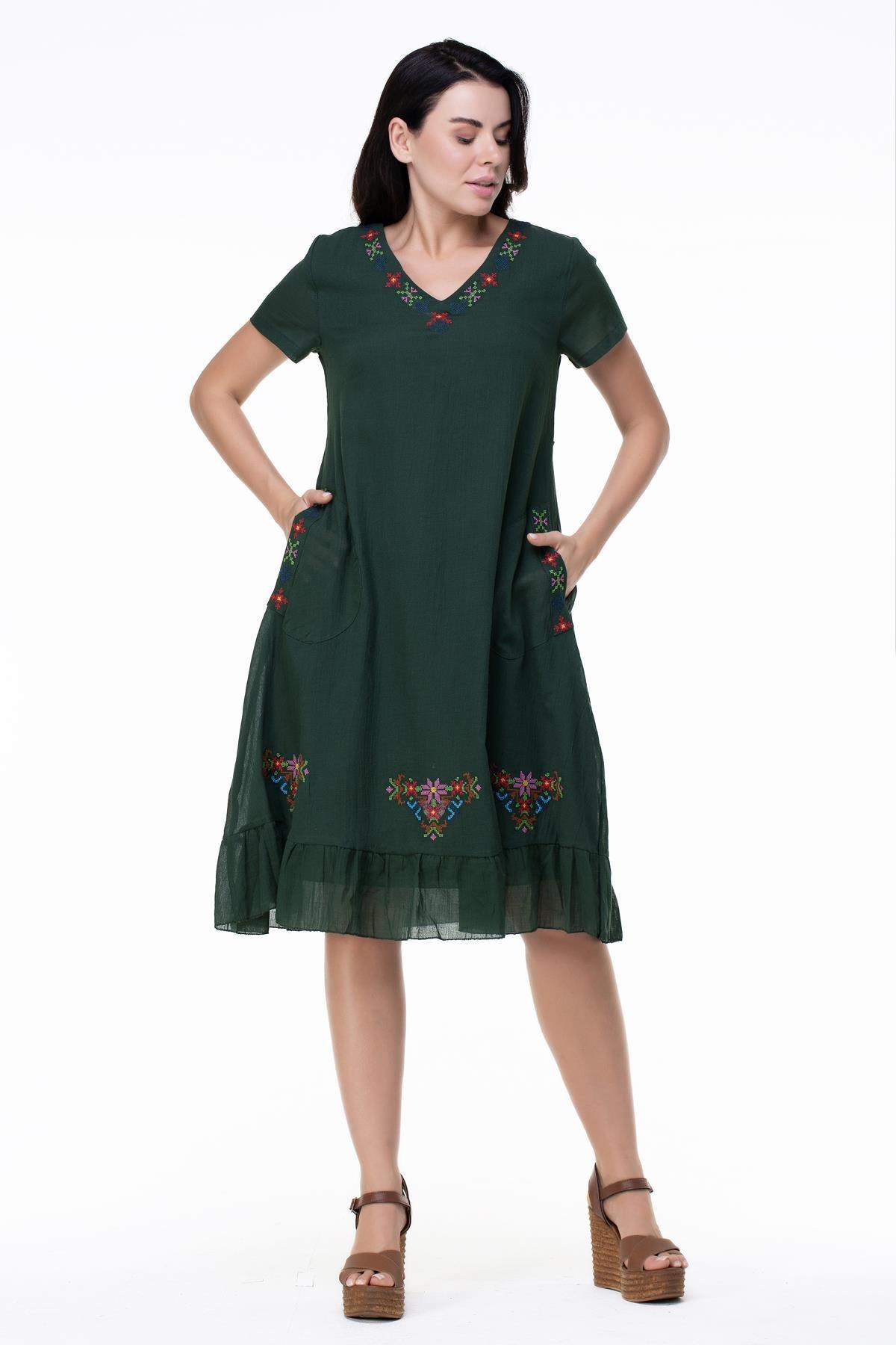 Kısa Kol Şile Bezi Mehtap Midi Boy Nakış Detaylı Elbise Yeşil Ysl